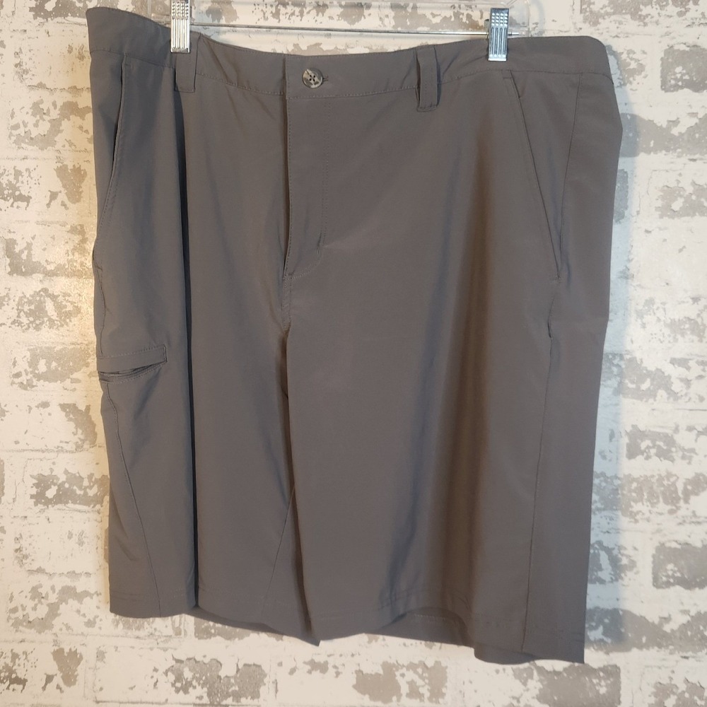 Columbia PFG Shorts Mens 42 Gray Fishing Hiking Outdoor Performance Utility